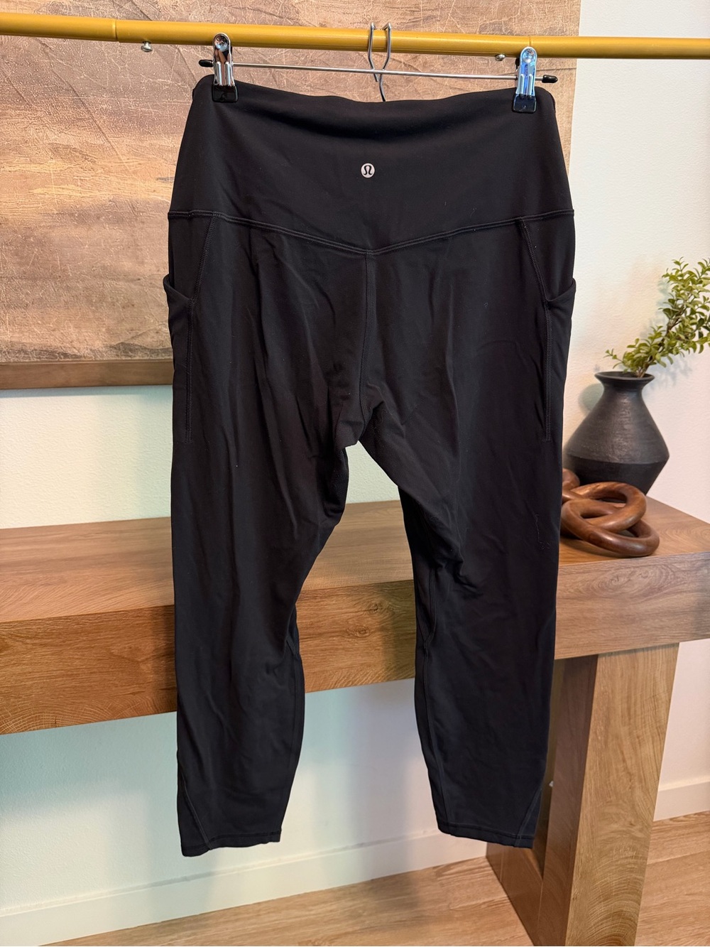 Lululemon black high-waisted cropped align leggings size 14